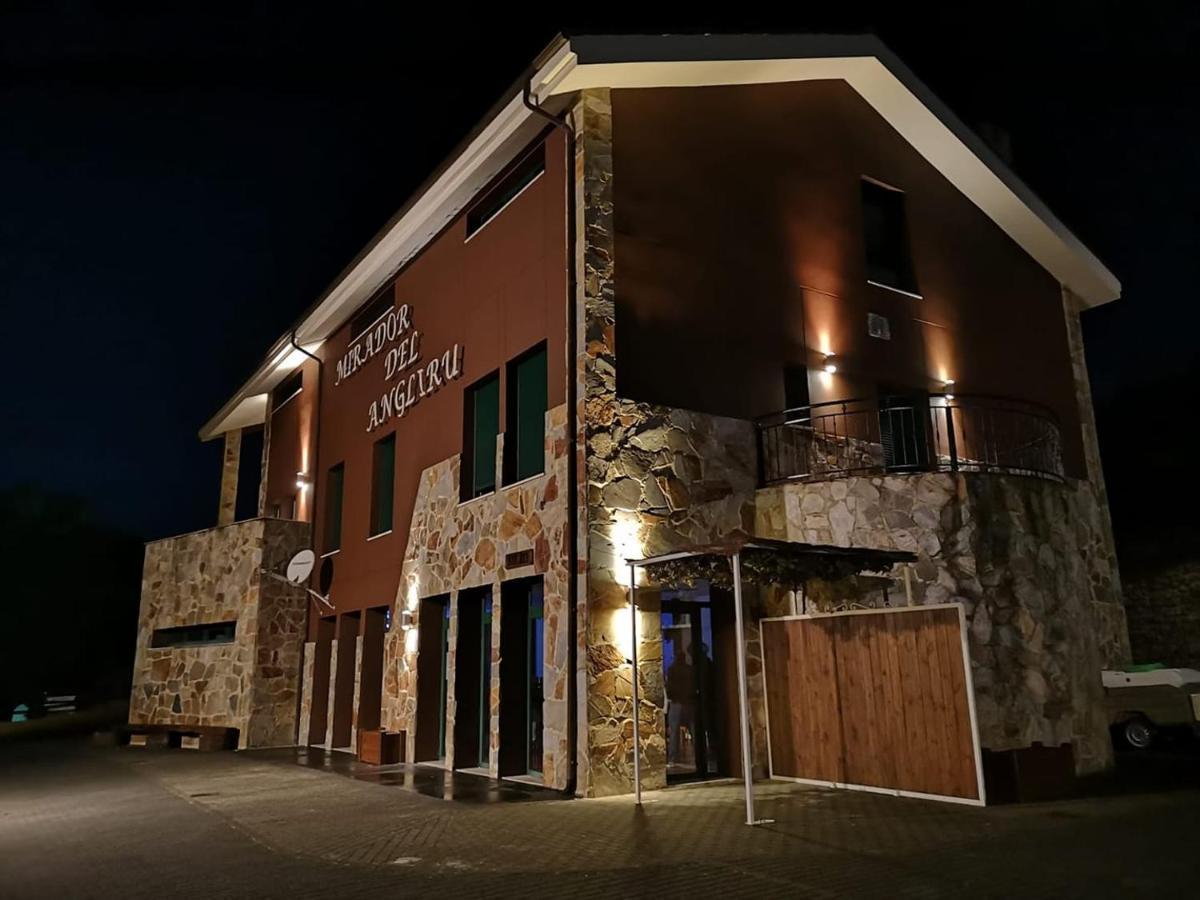Hotel Mirador Del Angliru Eboutique Riosa Eksteriør billede